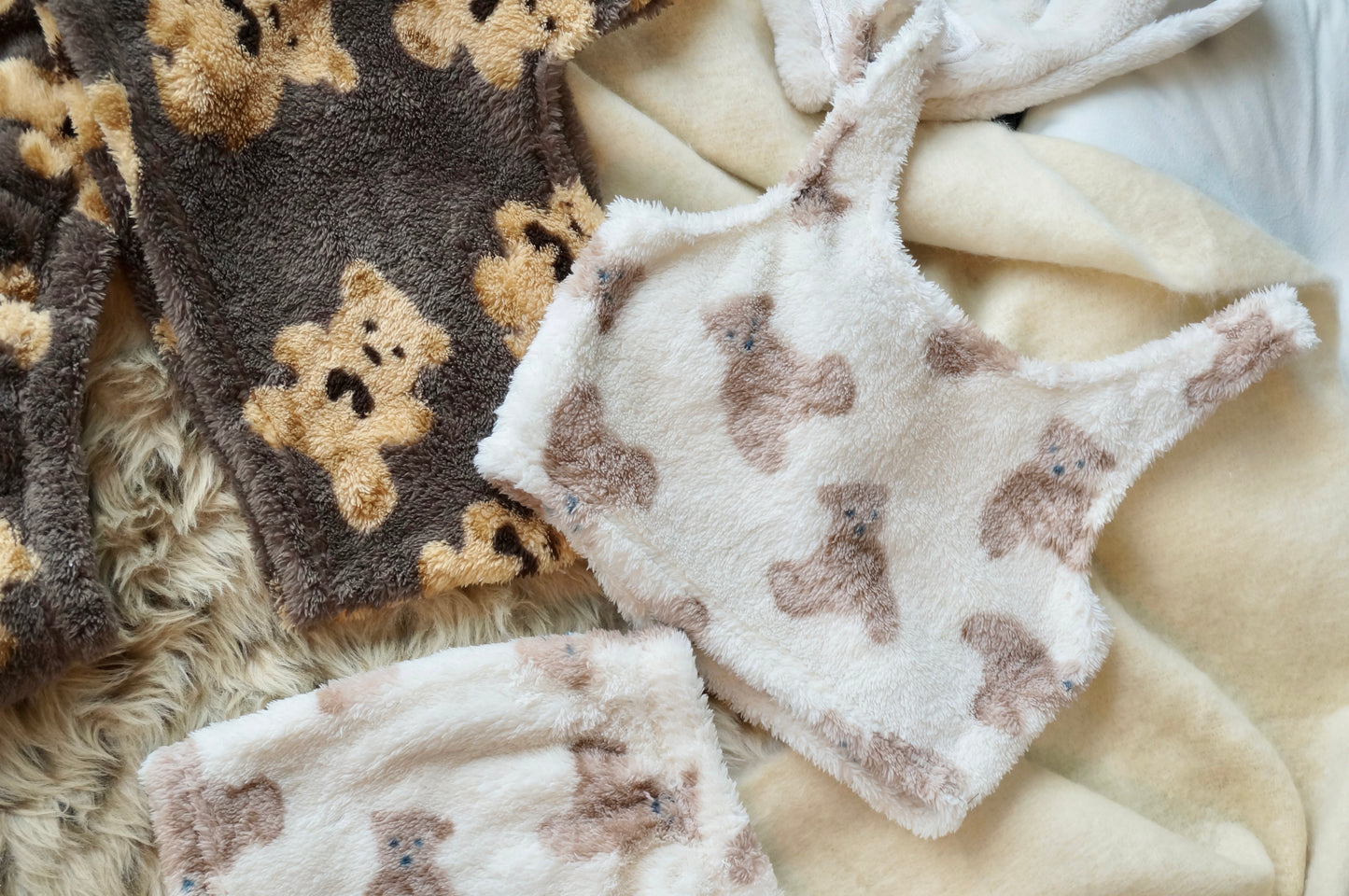 Teddy Hug pajamas set-Cloudy White