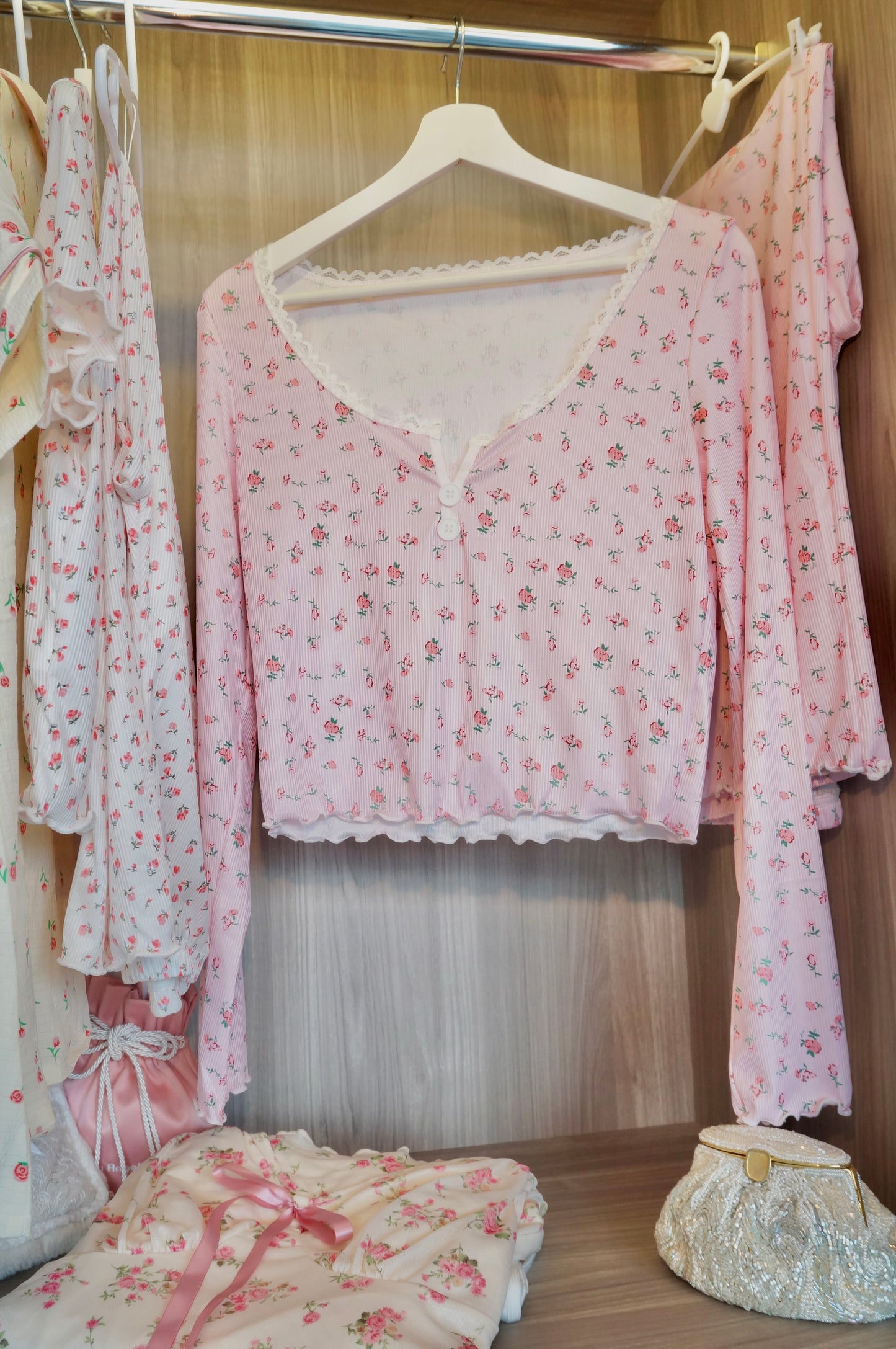 Roses and Rosè pyjama set