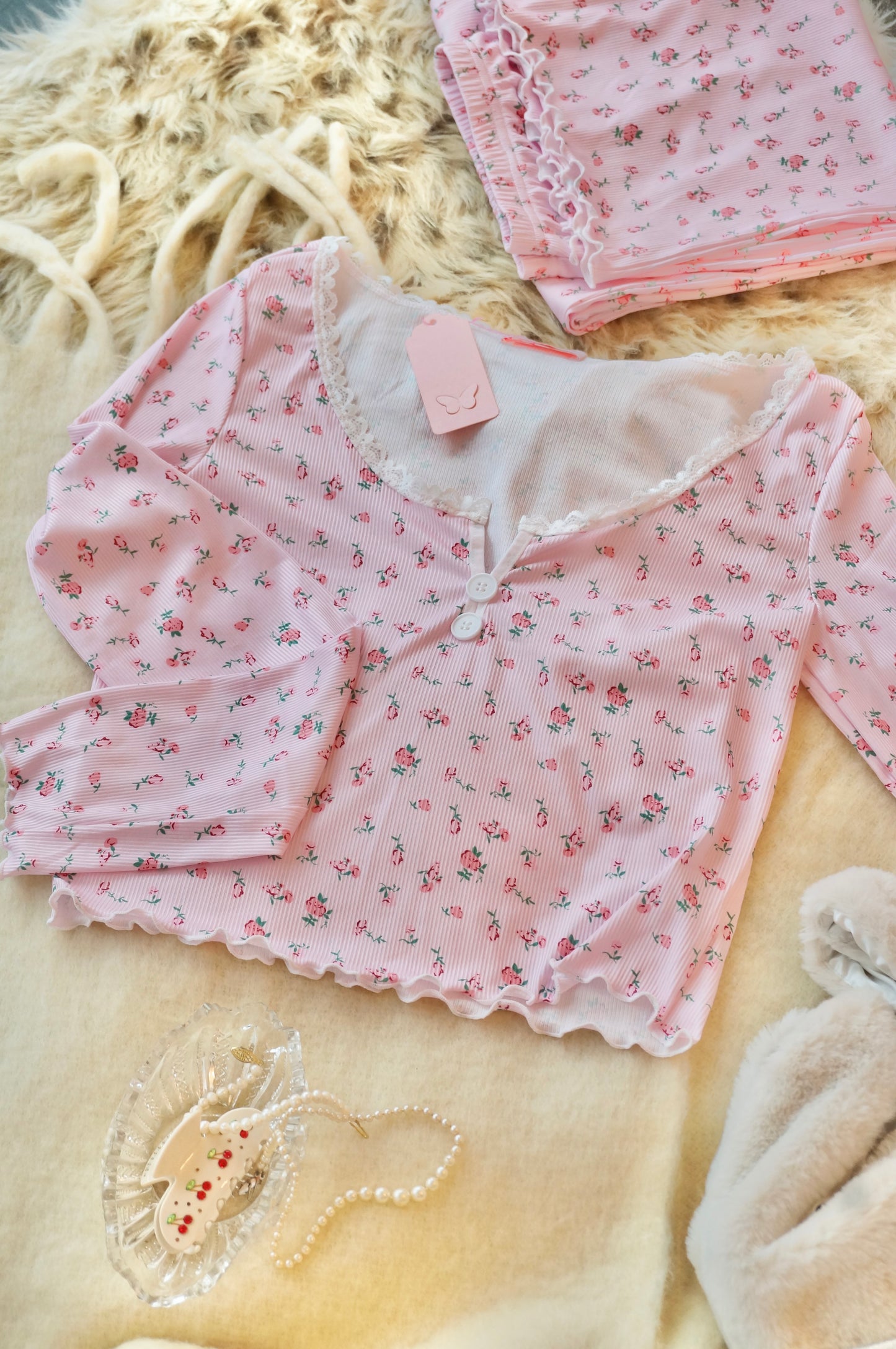 Roses and Rosè pyjama set