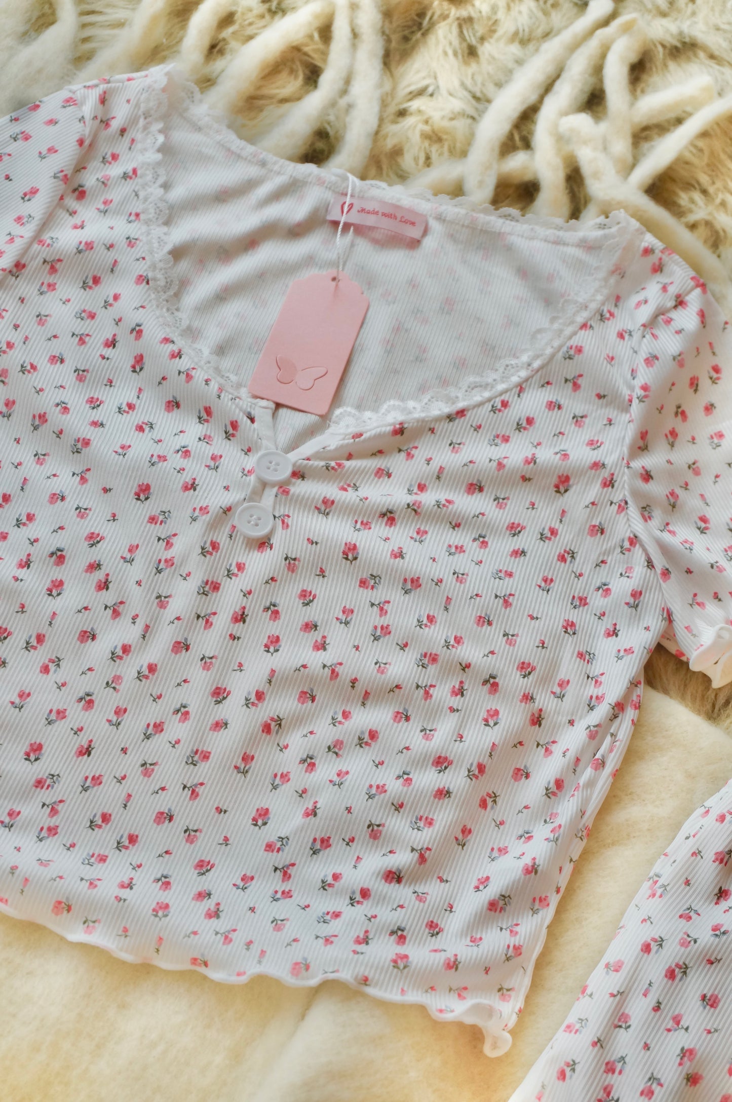 Roses and Rosè Short sleeve pyjama set