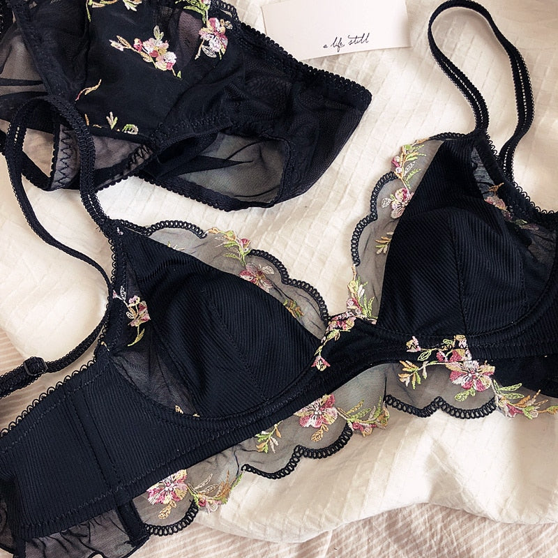 Garden Fantasy Lace Bralette set