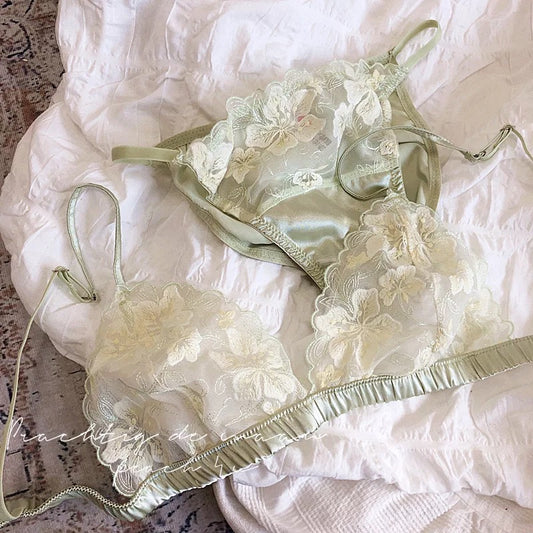Nice Time Embroidery Lace Lingerie Set